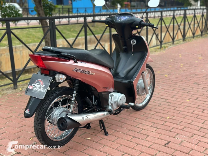 BIZ 125 ES