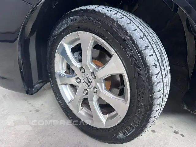 CIVIC - 1.8 EXS 16V 4P AUTOMÁTICO