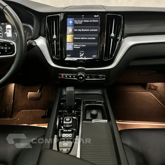 XC 60 T-8 MOMENTUM 2.0 (Híbrido)