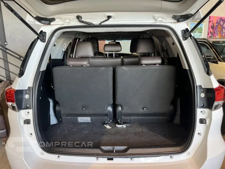 Hilux SW4 2.7 16V 4P FLEX SRV 7 LUGARES AUTOMÁTICO