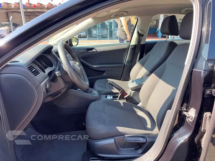 JETTA 1.4 16V TSI TRENDLINE GASOLINA 4P TIPTRONIC