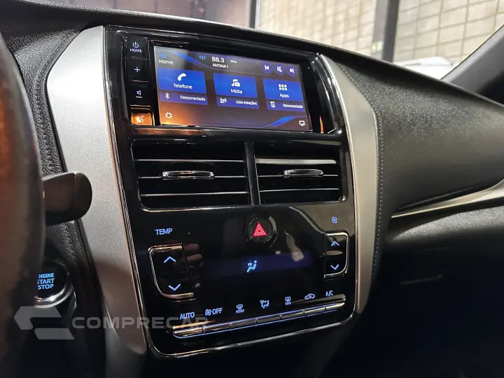 YARIS 1.5 16V FLEX XLS CONNECT MULTIDRIVE
