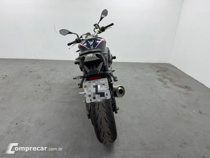 S1000 S1000 R