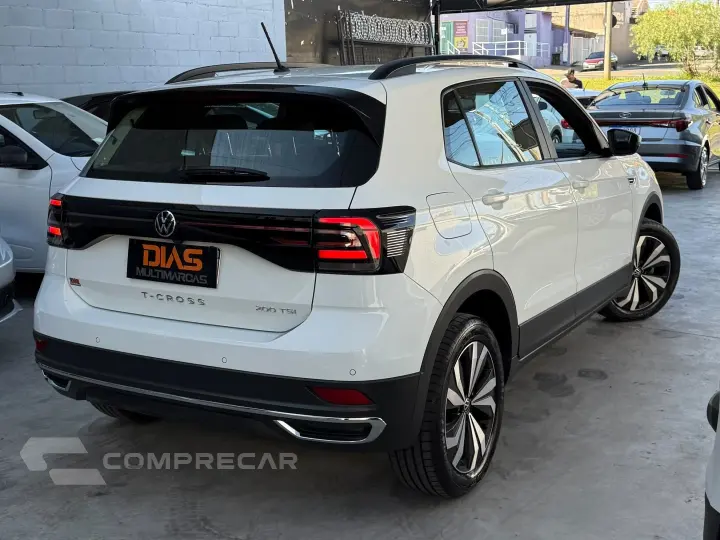 T-CROSS 1.0 200 TSI TOTAL FLEX COMFORTLINE AUTOMÁTICO