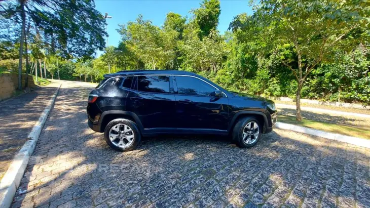 COMPASS 2.0 16V DIESEL LONGITUDE 4X4 AUTOMÁTICO