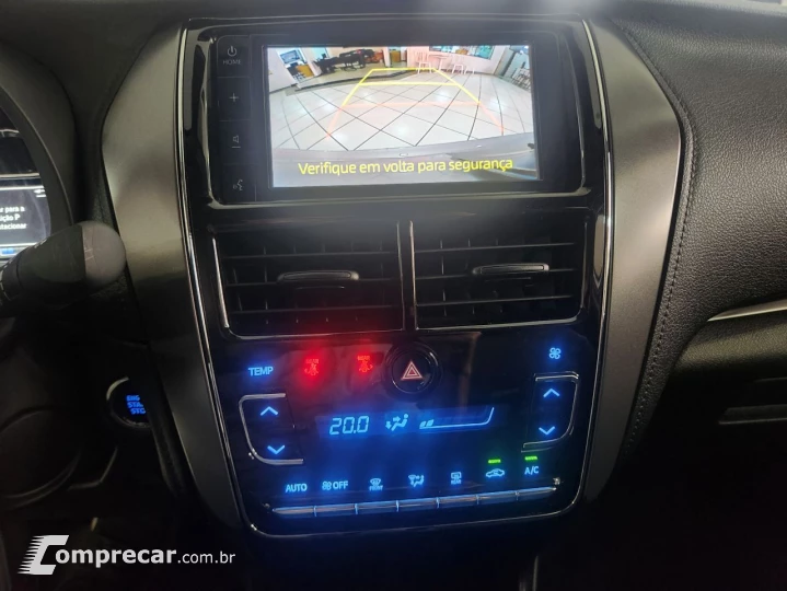 Yaris Sedan 1.5 16V 4P FLEX XS CONNECT MULTIDRIVE AUTOMÁTICO