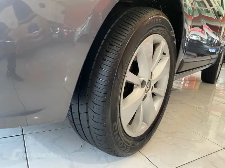 SANDERO 1.6 Expression 8V