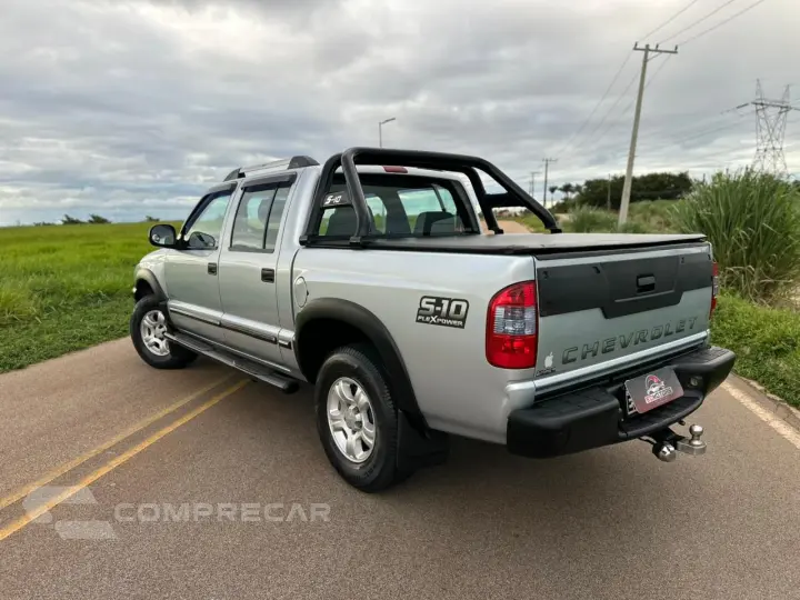 S10 2.4 Advantage 4X2 CD 8V