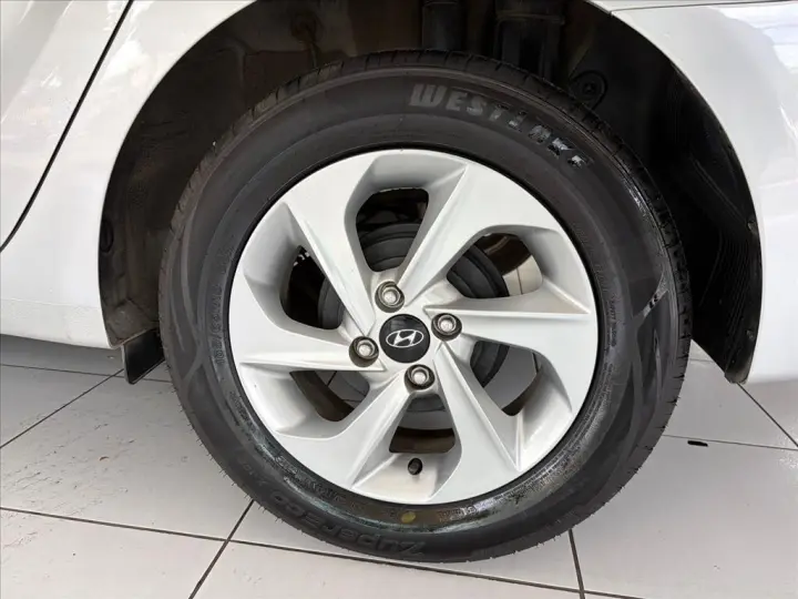 HB20S 1.6 PREMIUM 16V FLEX 4P AUTOMÁTICO