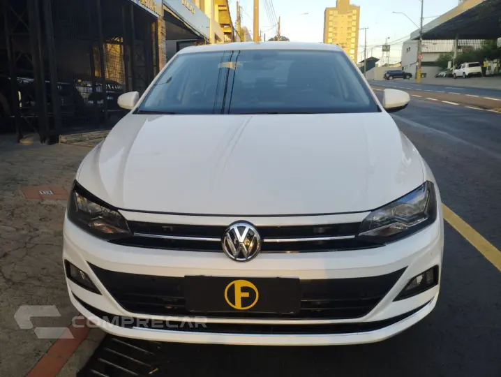 Virtus 1.0 4P 200 TSI FLEX HIGHLINE AUTOMÁTICO