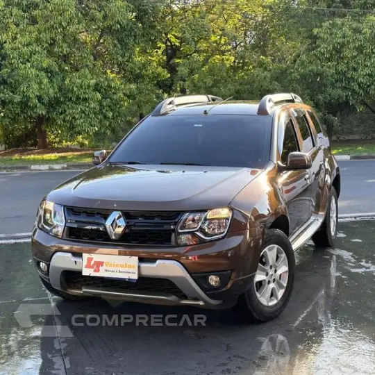 DUSTER 20 D 4X2