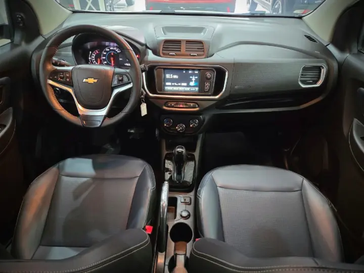 SPIN 1.8 PREMIER 8V FLEX 4P AUTOMÁTICO