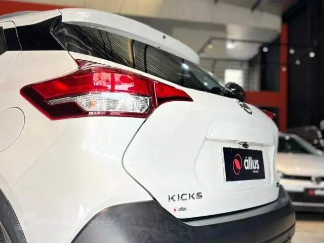 KICKS - 1.6 16V S 4P XTRONIC