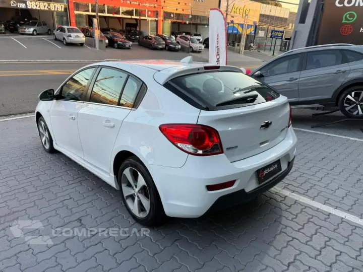 CRUZE HB Sport LT 1.8 16V FlexP. 5p Mec