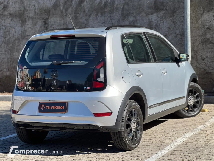 CROSS UP 1.0 MPI 12V FLEX 4P MANUAL