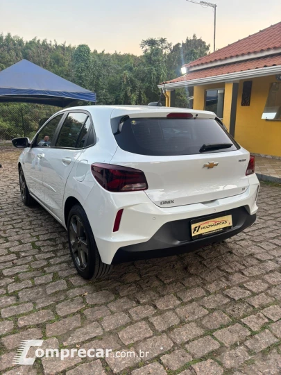ONIX 1.0 Turbo LT
