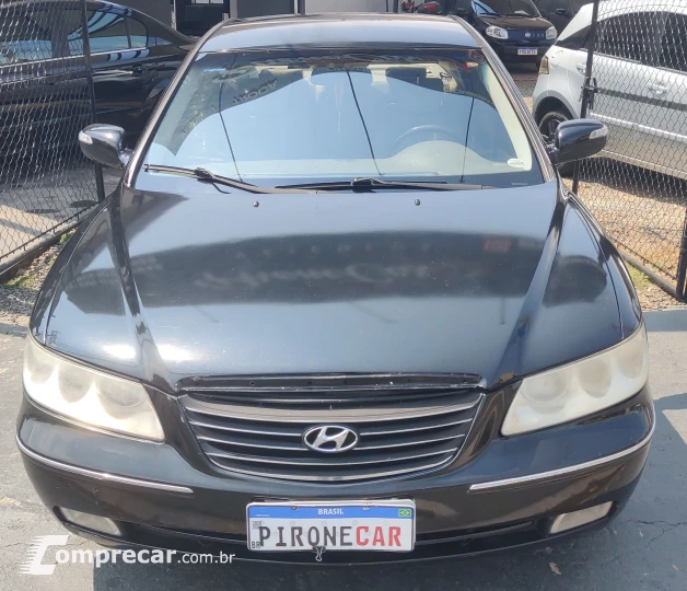 AZERA 3.3 MPFI GLS Sedan V6 24V