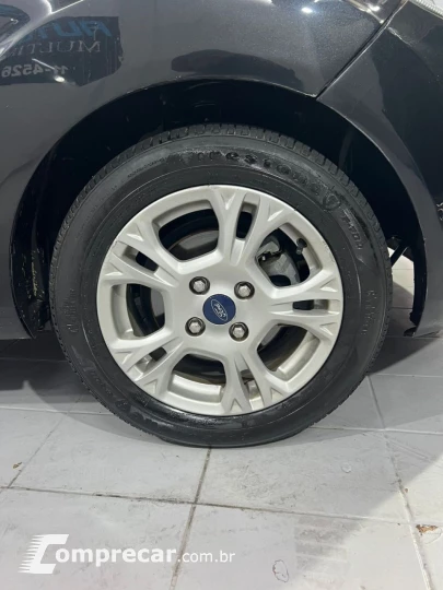 Fiesta Sedan 1.6 4P FLEX SE PLUS POWERSHIFT AUTOMÁTICO