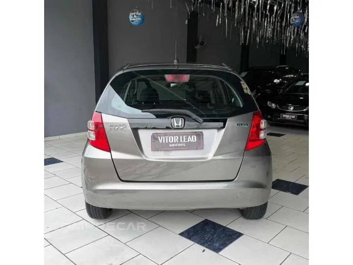 FIT 1.4 LX 16V FLEX 4P AUTOMÁTICO