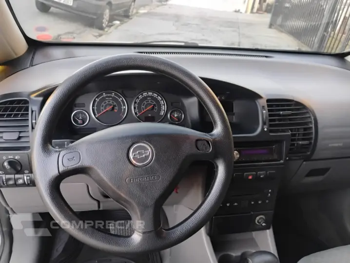 ZAFIRA 2.0 MPFI Expression 8V
