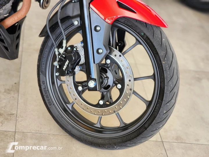 CB CB 300F Twister Flex