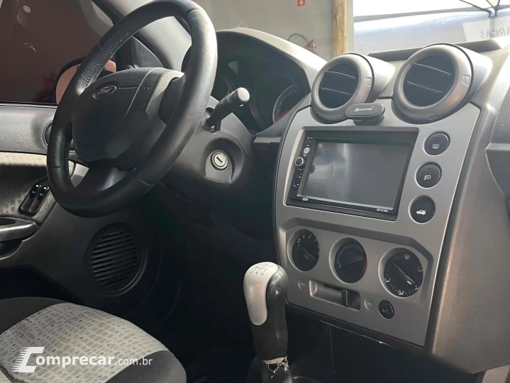FIESTA 1.6 SE SEDAN 16V FLEX 4P MANUAL