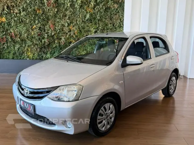 ETIOS HATCH - 1.3 X 16V 4P MANUAL