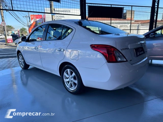 VERSA - 1.6 16V SL 4P MANUAL
