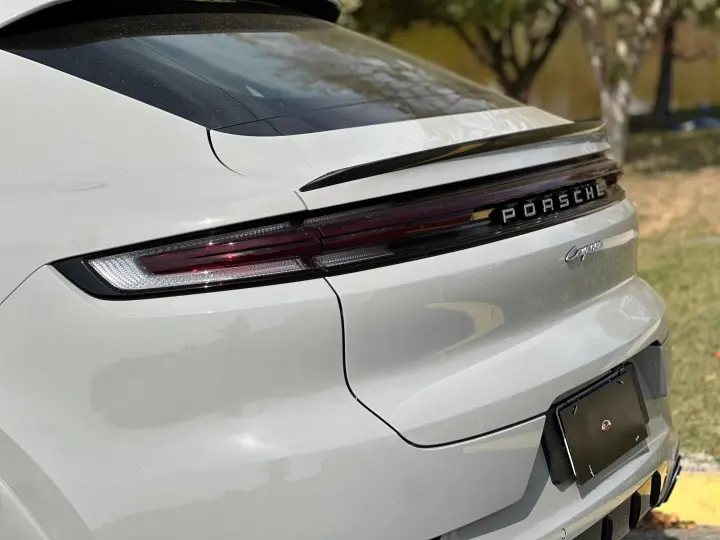 CAYENNE 3.0 V6 E-HYBRID COUPÉ AWD TIPTRONIC S