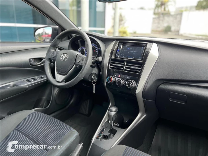 YARIS 1.3 16V FLEX XL MULTIDRIVE
