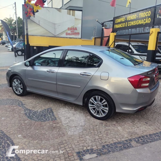 CITY Sedan LX 1.5 Flex 16V 4p Aut.