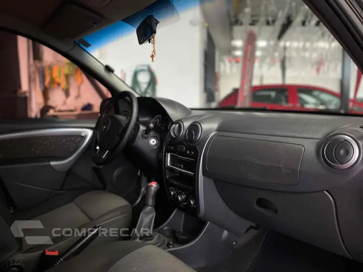 LOGAN 1.0 EXPRESSION 16V FLEX 4P MANUAL