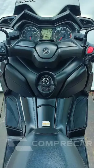 YAMAHA XMAX ABS