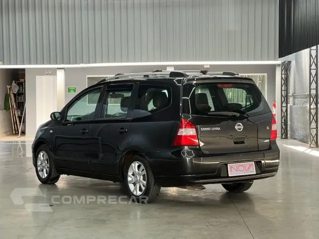 GRAND LIVINA - 1.8 S 16V 4P MANUAL