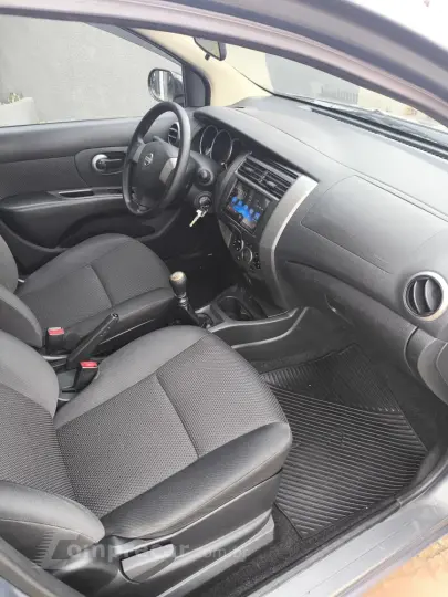 GRAND LIVINA 1.8 SL 16V