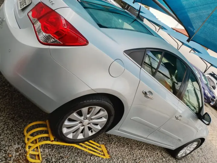 Cruze Sedan 1.8 16V 4P LTZ ECOTEC FLEX AUTOMÁTICO