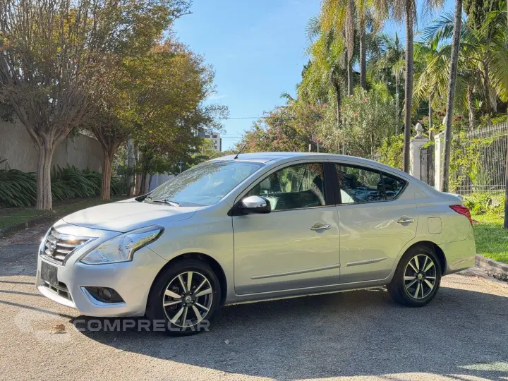 VERSA 1.6 16V Unique