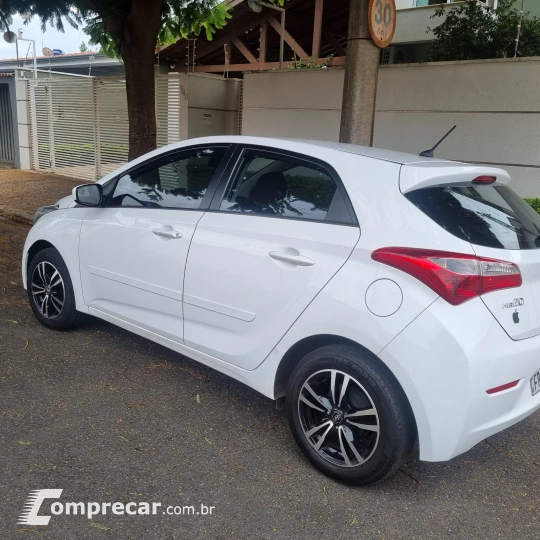 HB20 1.6 Comfort Plus 16V