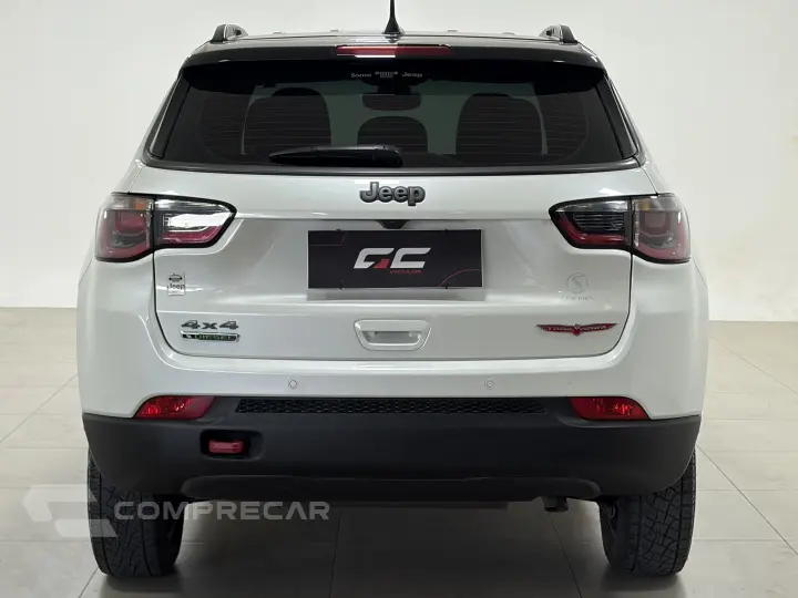 COMPASS 2.0 16V DIESEL TRAILHAWK 4X4 AUTOMÁTICO