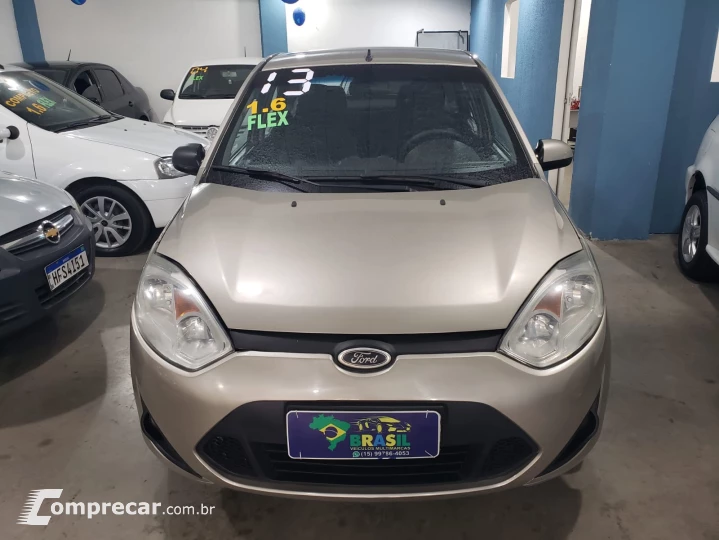 Fiesta Sedam 1.6 Zetec