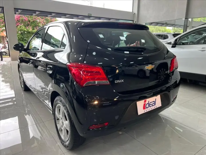 ONIX 1.4 MPFI LT 8V FLEX 4P MANUAL