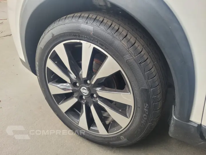 KICKS SL 1.6 16V FlexStar 5p Aut.