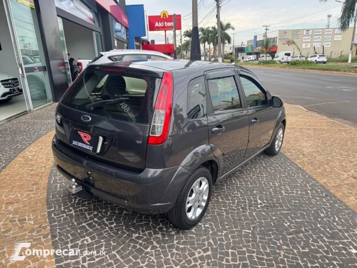 FIESTA 1.6 MPI CLASS HATCH 8V FLEX 4P MANUAL