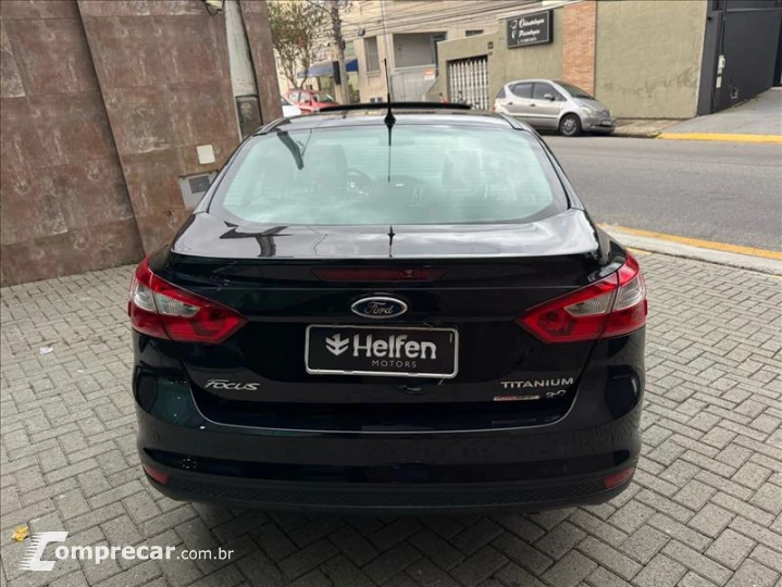 FOCUS 2.0 Titanium Plus Sedan 16V