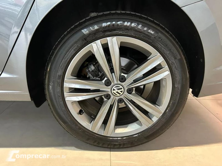JETTA R-LINE 250 TSI 1.4 FLEX 16V AUT.