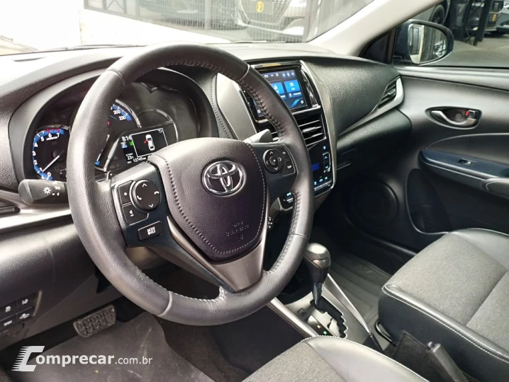 Yaris Sedan 1.5 16V 4P FLEX XS CONNECT MULTIDRIVE AUTOMÁTICO