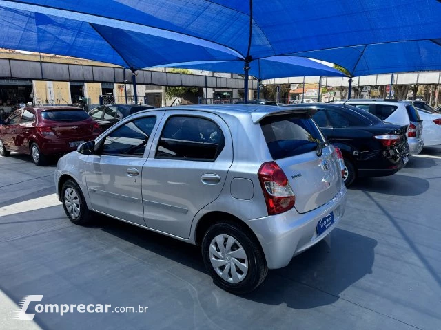 ETIOS HATCH - 1.3 X 16V 4P MANUAL