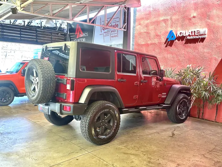 WRANGLER 3.6 UNLIMITED SPORT 4X4 V6 GASOLINA 4P AUTOMÁTICO