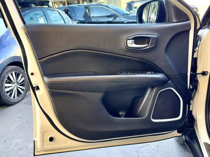 COMPASS 2.0 16V FLEX LIMITED AUTOMÁTICO