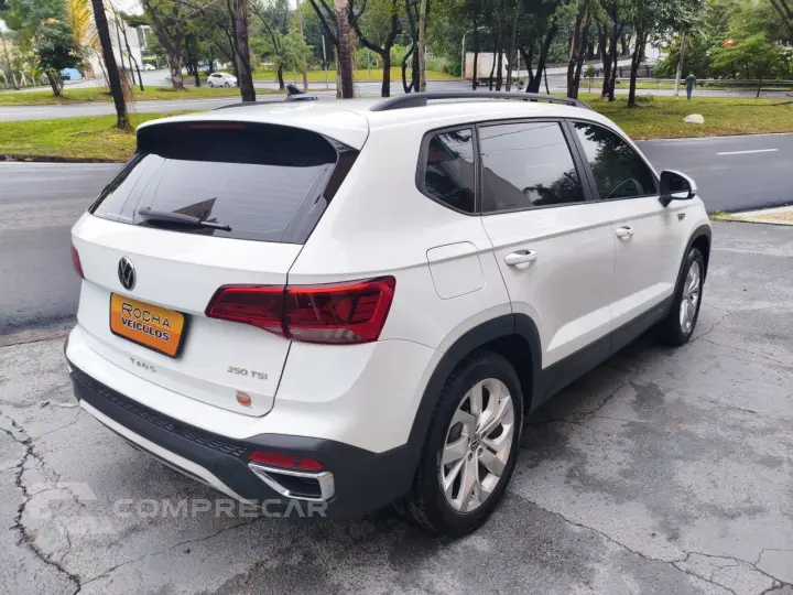 Taos 1.4 16V 4P FLEX 250 TSI COMFORTLINE AUTOMÁTICO